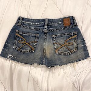 BKE Distressed Cut off Jean Shorts Size 28 
